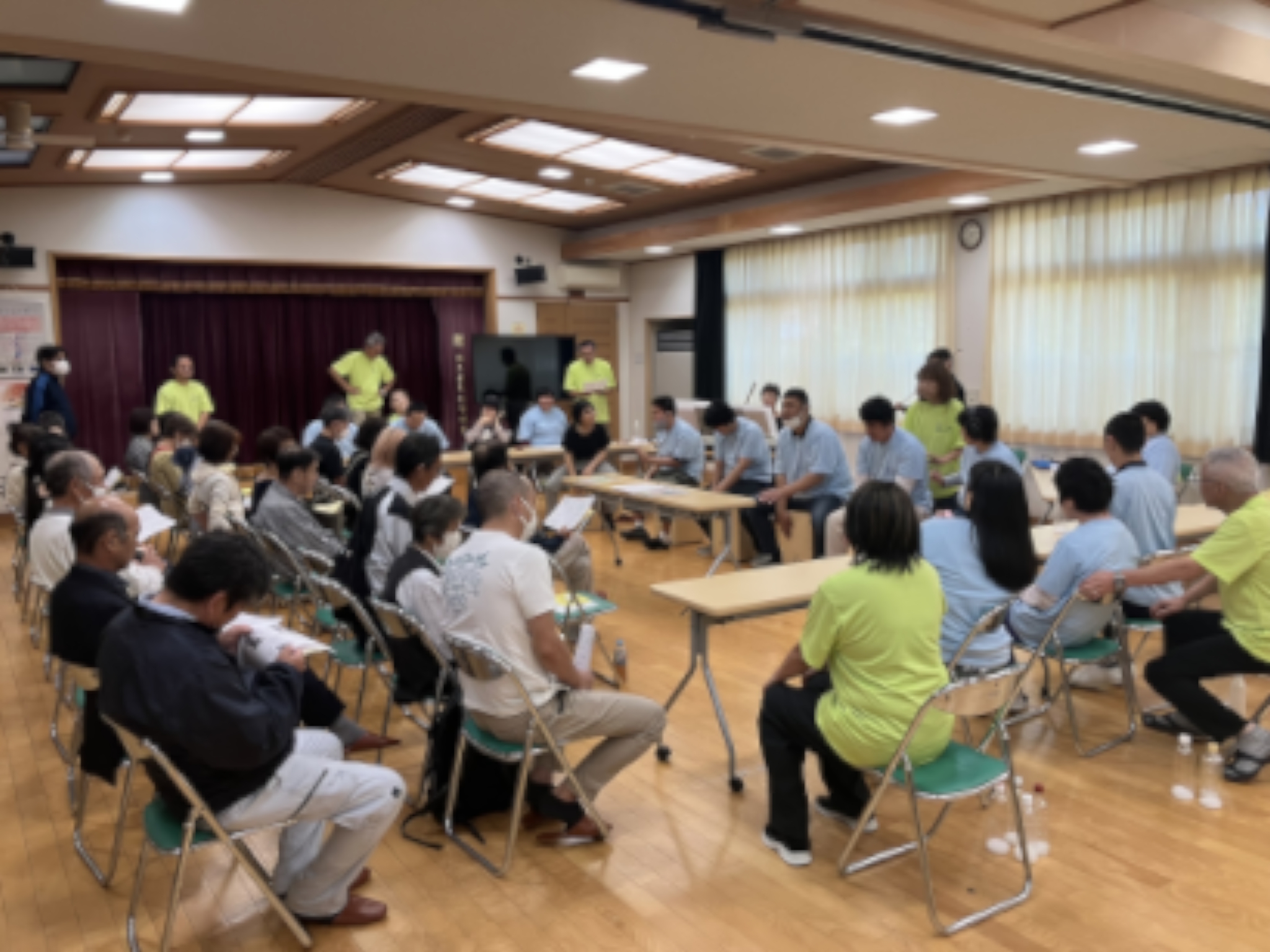 近隣生活介護施設に打楽器を寄贈